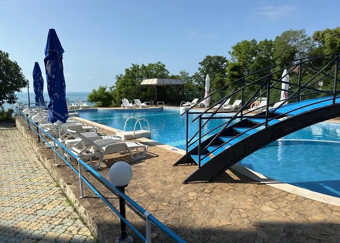 Ξενοδοχείο диамант Diamond 3*