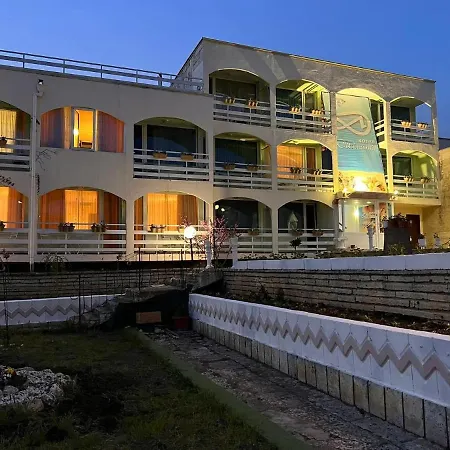 диамант Diamond ホテル 3*