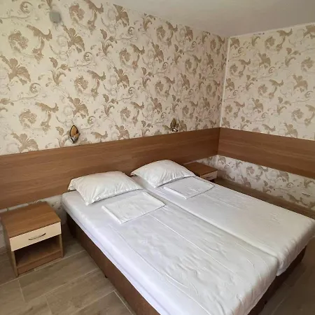 Szálloda диамант Diamond 3*