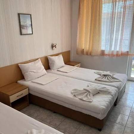 диамант Diamond 3* בלצ'יק