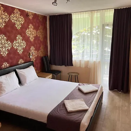 диамант Diamond Szálloda 3*