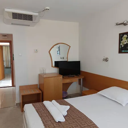 ホテル диамант Diamond 3*