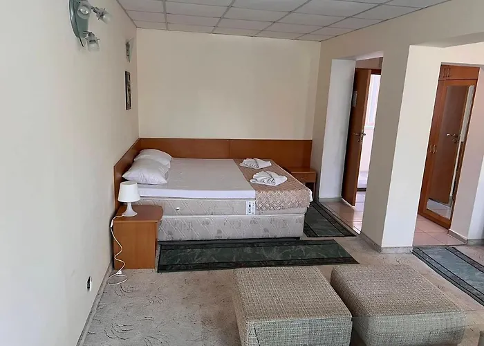 диамант Diamond Хотел 3*