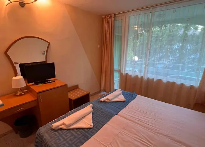 Хотел диамант Diamond Балчик